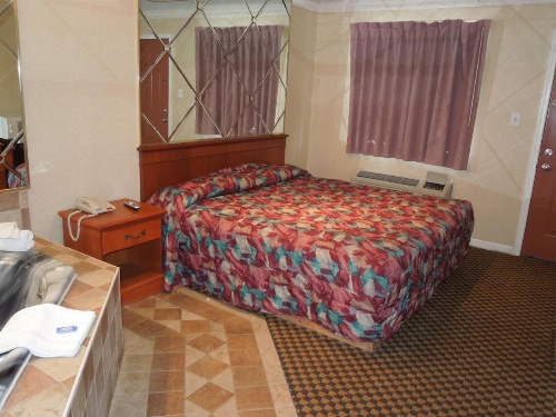 Red Carpet Inn Absecon image 11