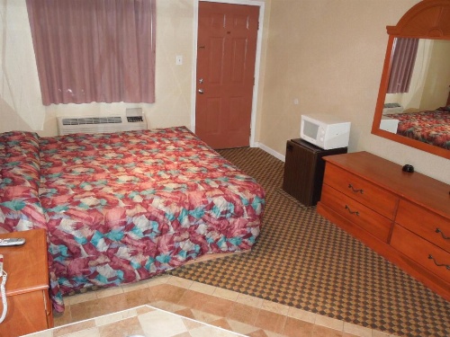 Red Carpet Inn Absecon image 13