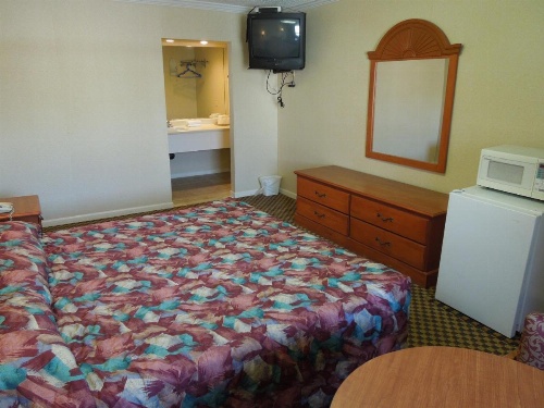 Red Carpet Inn Absecon image 15