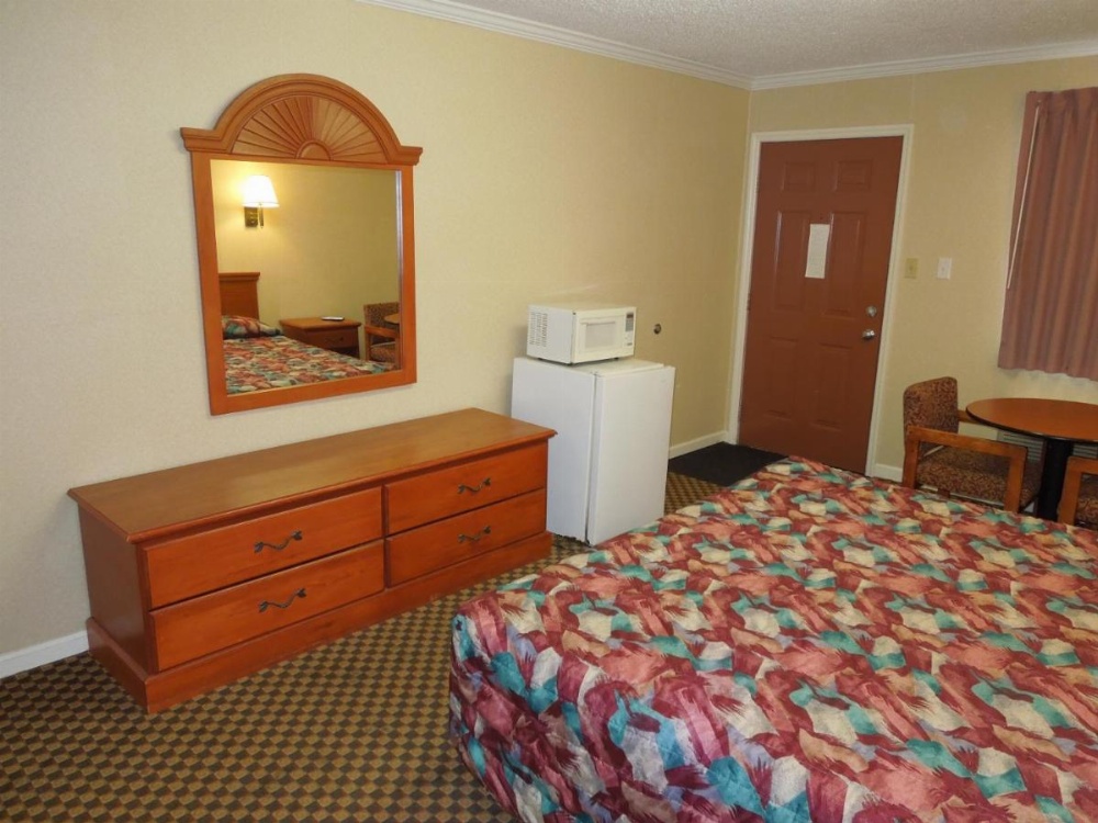 Red Carpet Inn Absecon Image 19